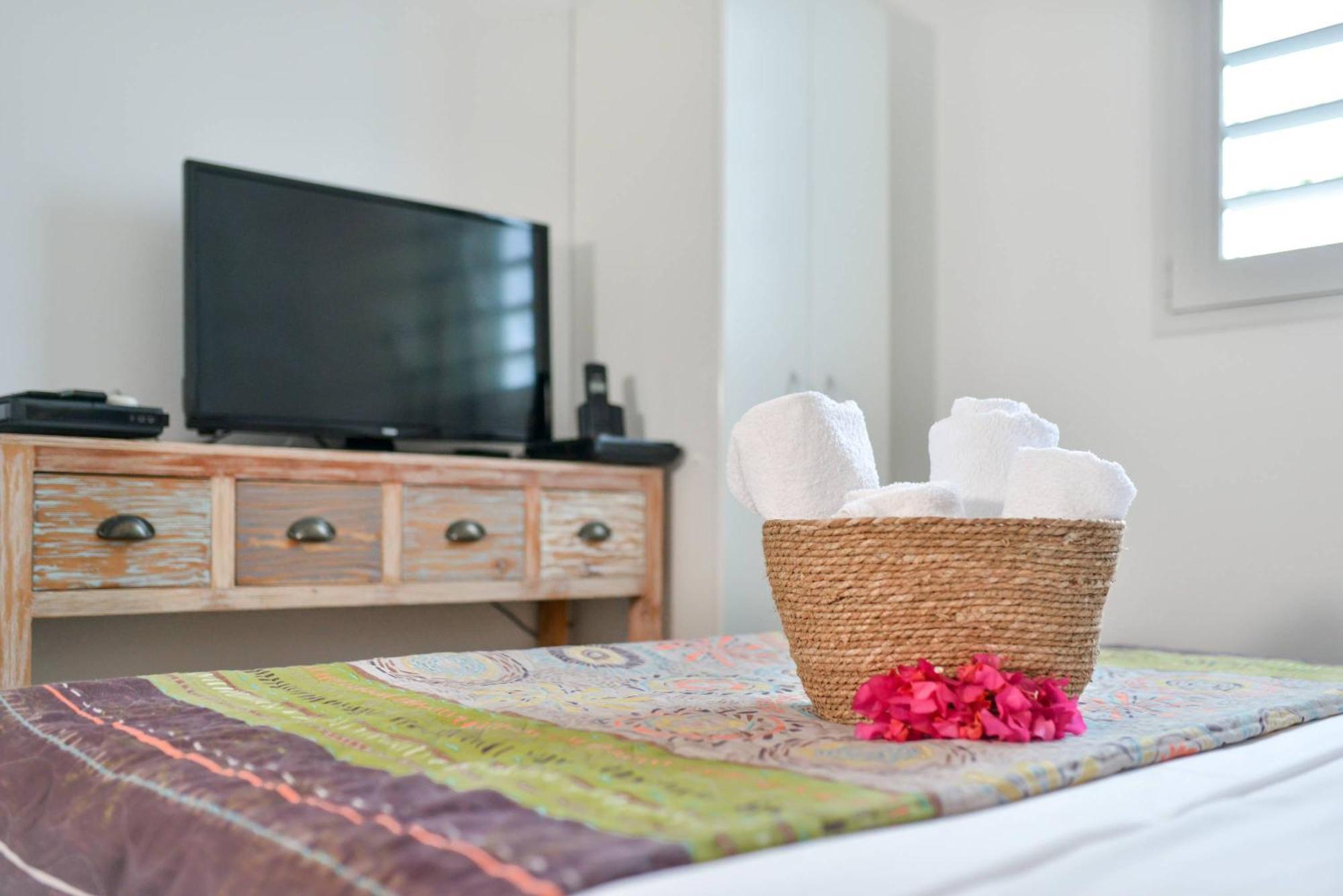 Les Jardins De Chantilly -Bungalows 4 Etoiles Avec Jardins Et Piscines Privees 拜马欧 客房 照片