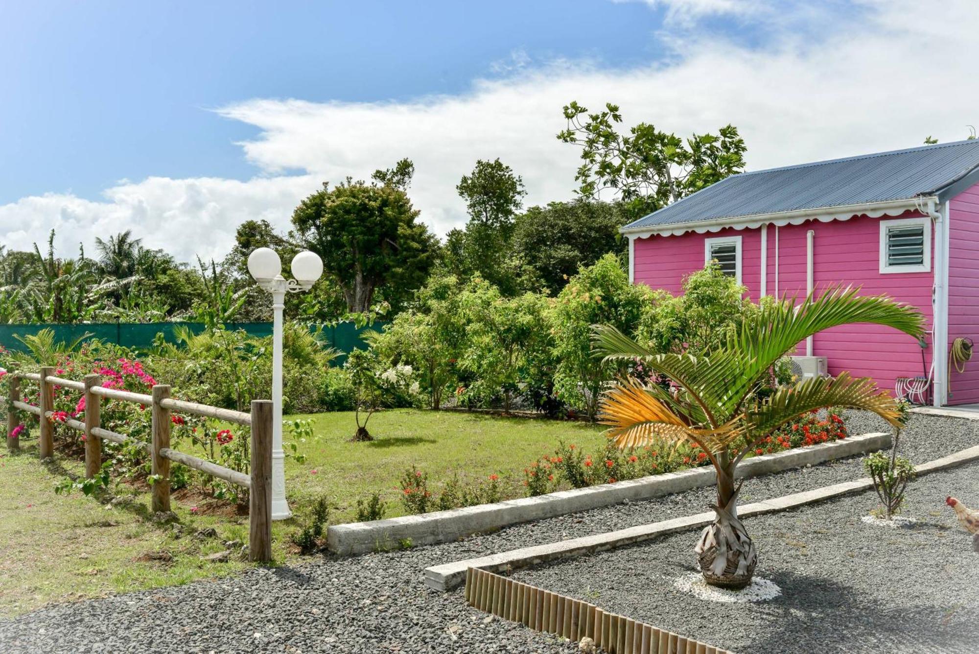 Les Jardins De Chantilly -Bungalows 4 Etoiles Avec Jardins Et Piscines Privees 拜马欧 客房 照片